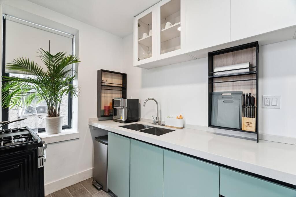 Modern Fishtown W/ Private Deck